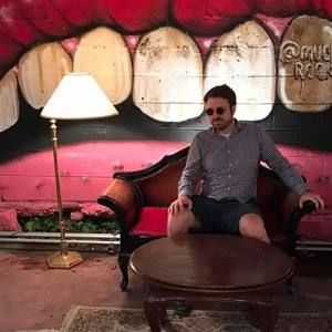 Meet your Posher, Brett